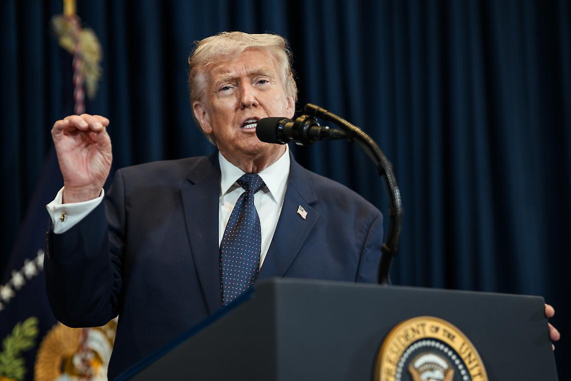 Hormuz, la minaccia di Trump e la guerra evitata per ore: chi decide davvero tra forza e diplomazia?