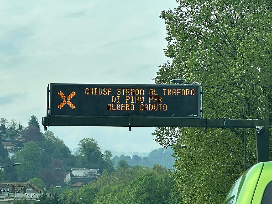 Traforo del Pino chiuso