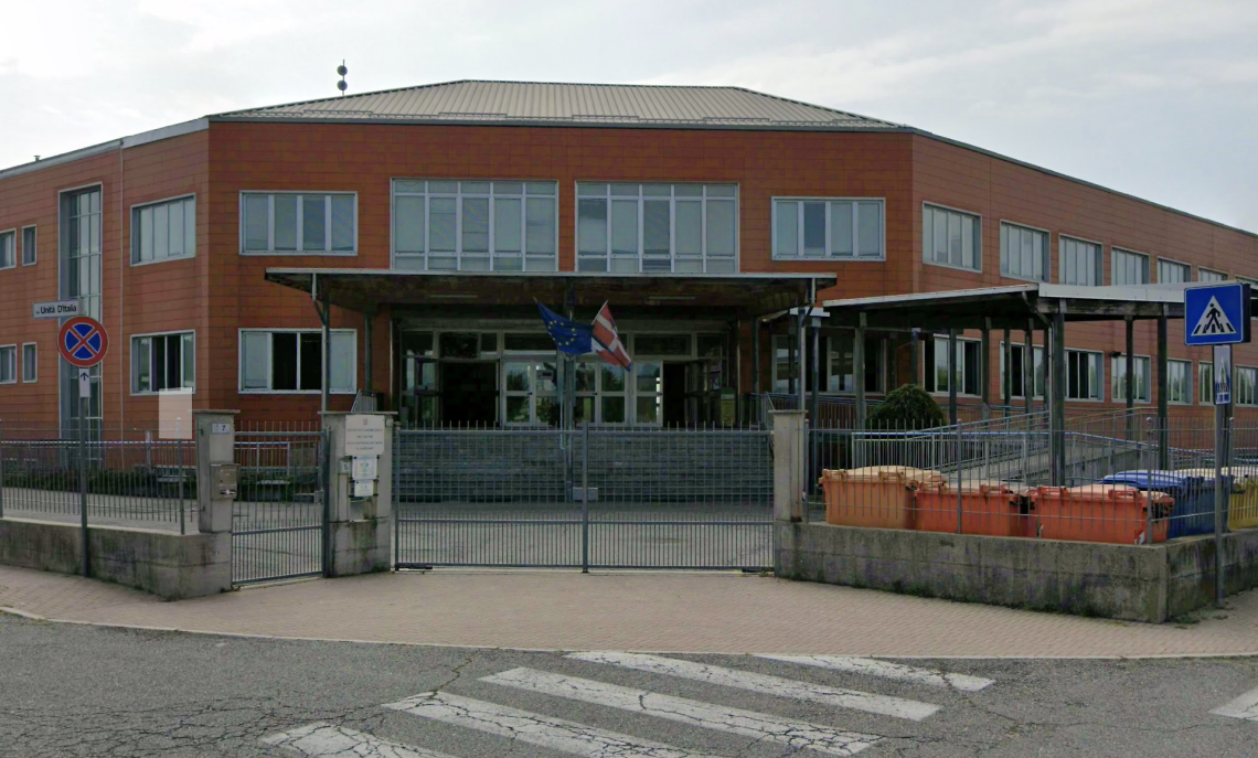 Rubati i computer, risponde la citt&agrave;: Caluso si mobilita e riempie la scuola di solidariet&agrave;