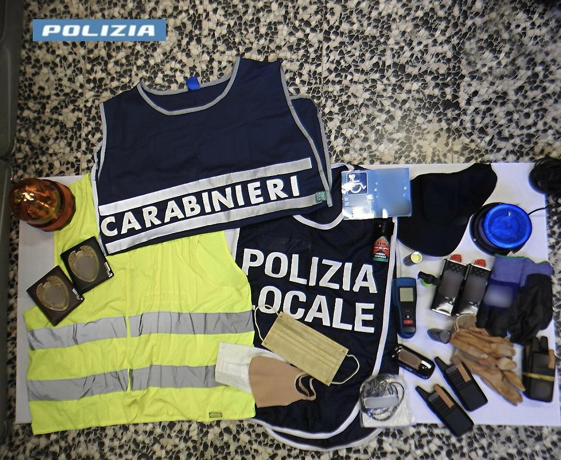 Finti tecnici e falso poliziotto