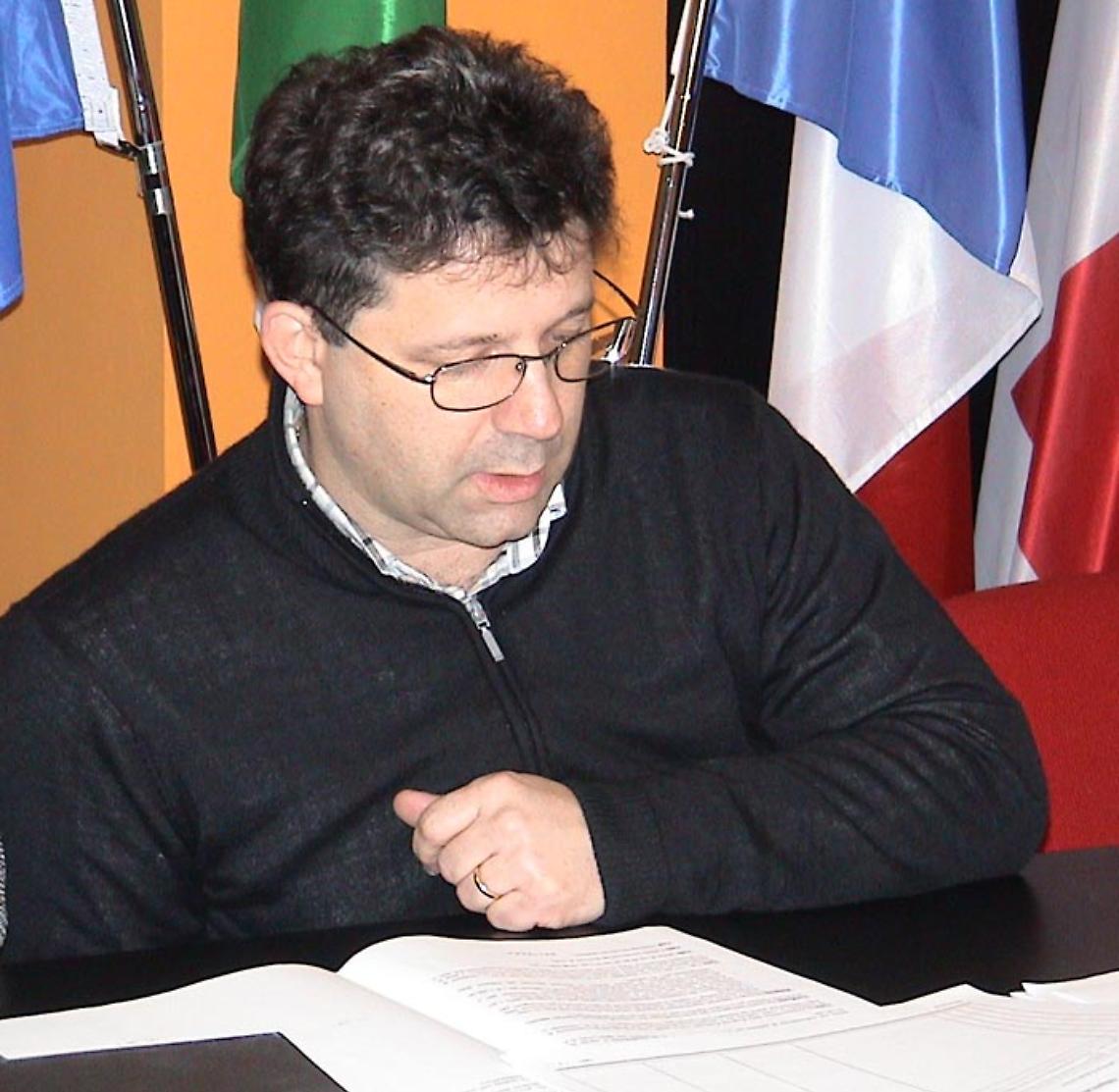 Scossone in Consiglio a Quincinetto: Bernab&egrave; cambia spartito