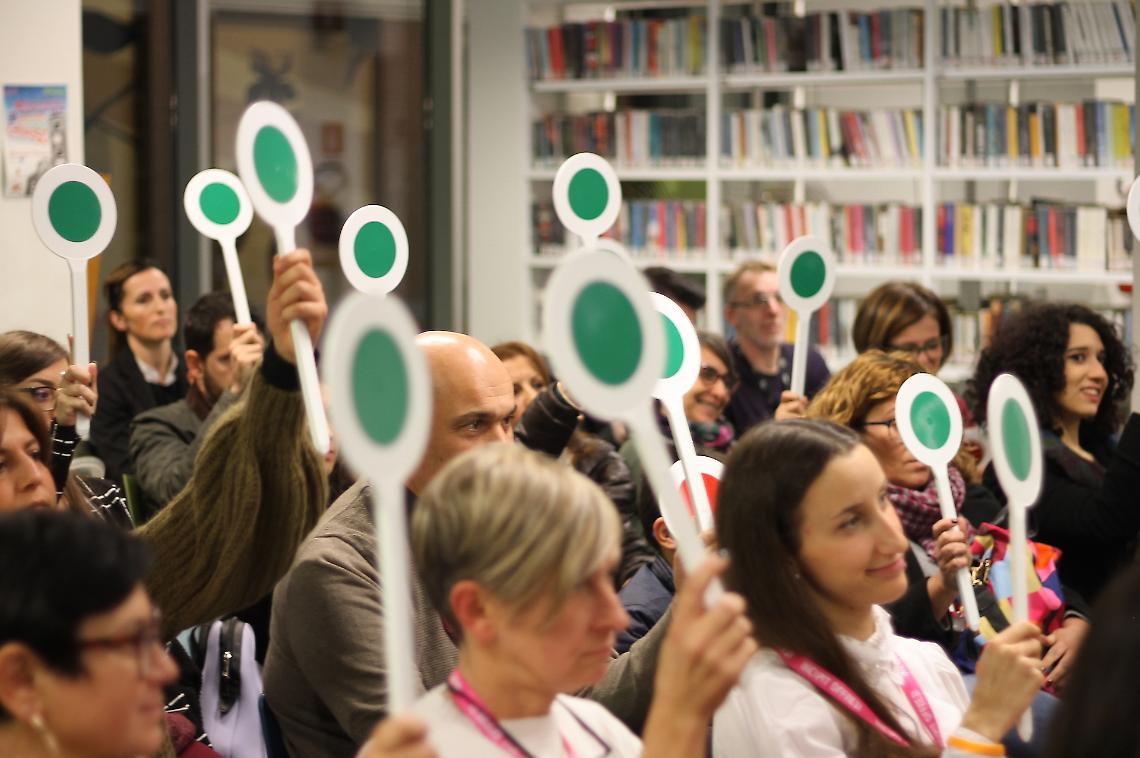 Aspiranti scrittori in sfida: Incipit Offresi fa tappa alla biblioteca MOviMEnte di Chivasso