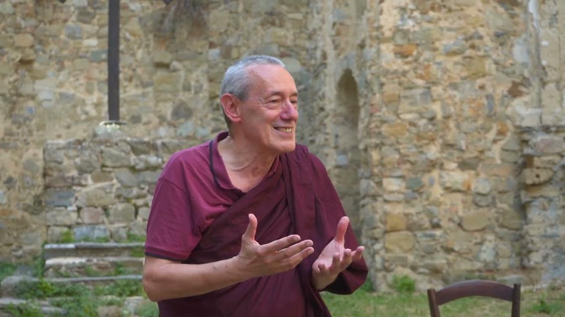 Da Ivrea a Gaza: a Ivrea il viaggio estremo di un monaco che sfida il mondo