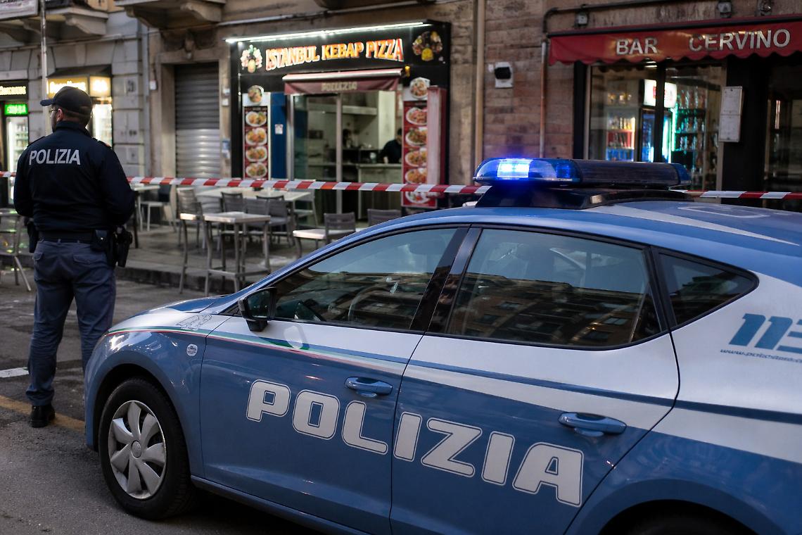 Coltellate davanti al kebab