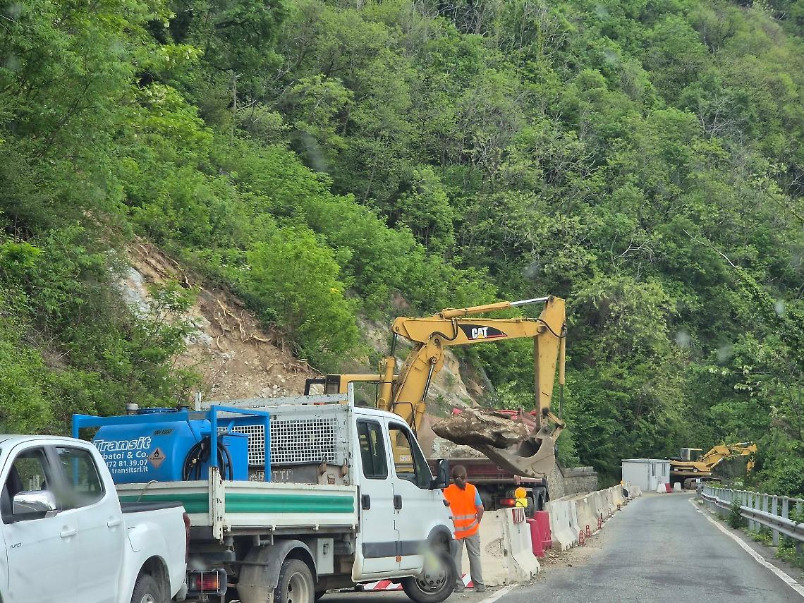 A Borgofranco lavori sulla provinciale dopo la frana