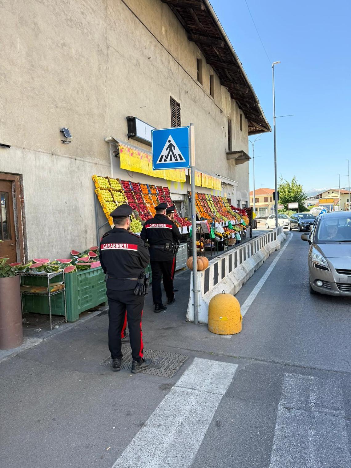 Blitz dei Nas in corso Vercelli: 15 mila euro di multe al negozio sotto accusa