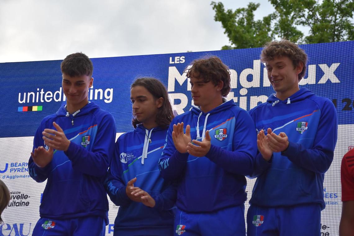 Rafting, Italia imbattibile: quattro atleti piemontesi dominano i Mondiali U23. Festa a Volpiano