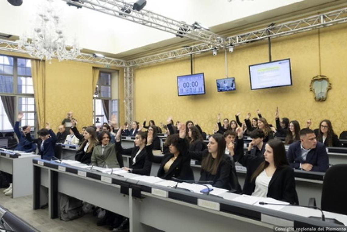 Progetto Ragazzi in Aula 2026: studenti protagonisti della democrazia
