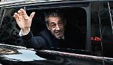 Prima notte in carcere per Nicolas Sarkozy tra urla, minacce e insulti (VIDEO)