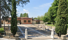 Cimitero: via libera all'ingresso degli animali e all'accoglienza delle ceneri.