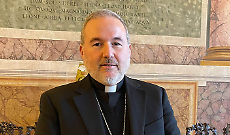 Funerali o canonizzazioni?