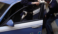 Sessanta ore sul tetto a Santa Rita: finisce l&rsquo;incubo di Ionut e del quartiere