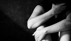 Violenza negli uffici comunali: due operatrici sociali prese a martellate a Venaria Reale