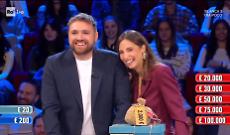 Noemi vince 100mila euro
