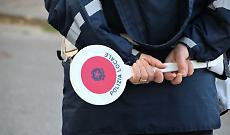 Furgone perde rifiuti nel sottopasso: traffico in tilt sulla SP501 a Borgaro