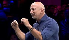 Washington Post, un terzo della redazione licenziato: sport e libri cancellati, esteri ridotti. Il giornale di Bezos sta smantellando s&eacute; stesso?