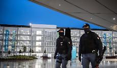 CONTROLLI POLIZIA DI STATO MILANO-CORTINA 2026 SICUREZZA CONTROLLO FORZE DELL'ORDINE BLINDATE BLINDATA AGENTE OLIMPIADI