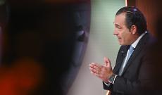 Stellantis volta le spalle all&rsquo;Italia: batterie in Francia, in Italia solo "fuffa"