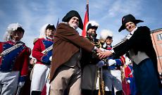Carri, riti e Abb&agrave;: Ivrea vive oggi la sua domenica pi&ugrave; intensa di Carnevale