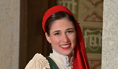 Ecco la vezzosa Mugnaia. E' Benedetta Camoletto