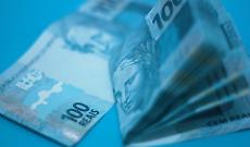 1,2 miliardi di euro falsi spediti in Europa: 379 pacchi dalla Cina, maxi operazione Europol