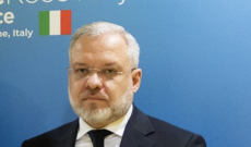 Ex ministro ucraino fermato mentre fugge in treno: tangenti fino al 15% sugli appalti nucleari, esplode il caso Midas