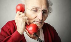 Si finge la figlia e parla di un bimbo ferito: tentata truffa telefonica a Settimo Torinese