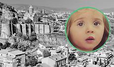 Parte per la Georgia e torna con una neonata. Dice di essere il padre ma il DNA lo smentisce: si va verso il processo a Ivrea