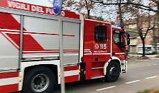 Incendio in una cascina a Gassino Torinese. Intervengono i Vigili del Fuoco