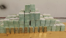 Sequestrati in Ungheria due furgoni portavalori diretti in Ucraina con 40 milioni di dollari, 35 milioni di euro e 9 kg d&rsquo;oro. Fermati sette cittadini ucraini.