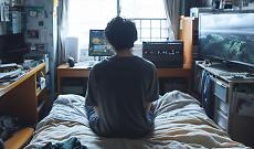 Adolescenti chiusi nelle loro stanze