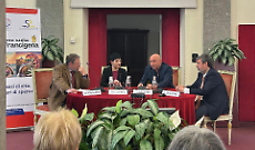 La Via Francigena diventa sentiero di cura e prevenzione. Medici e pazienti in cammino per ridurre le malattie renali