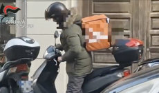 Rider pagati meno di 3 euro a consegna