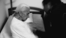 Demenza, la bomba silenziosa: in Italia 1,4 milioni di malati e un futuro che spaventa