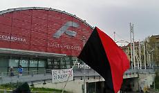 Protesta anarchica a Porta Susa: &ldquo;Le ferrovie al servizio della guerra&rdquo;