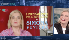 Simona Ventura compie 61 anni: da Chivasso alla tv nazionale, una carriera lunga oltre 30 anni (VIDEO)