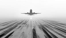 Nebbia all'aeroporto di Cagliari, sette voli in arrivo dirottati ad Alghero