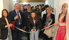 Il taglio del nastro