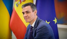 Spagna, il paradosso del gas: Pedro S&aacute;nchez condanna Mosca, ma a marzo firma il record storico di GNL russo