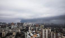 Odessa, il porto sotto assedio: i droni russi colpiscono il cuore logistico dell&rsquo;Ucraina e uccidono un ferroviere a Zaporizhia