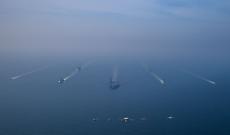 Ormuz, la leva invisibile di Teheran: cos&igrave; la &ldquo;flotta zanzara&rdquo; iraniana trasforma il mare in un&rsquo;arma