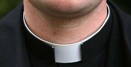 MILANO. Pedofilia: prete patteggia 2 anni e 6 mesi carcere
