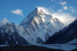 AOSTA. Alpinismo: tre italiani su vetta K2