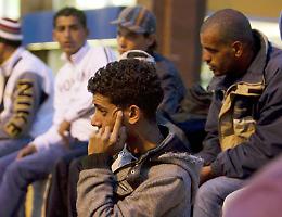TORINO. Migranti: profugo del Cie tenta evasione da ospedale