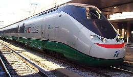 Donna morta sotto un treno: caos sulla linea convenzionale Torino-Milano