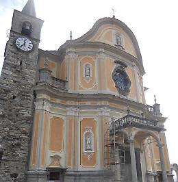 Spolverando due secoli di storia nella Chiesa di Santa Margherita