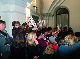 Sbirulino all’attacco: “No ai privati” 