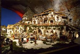 ROMANO. Il giro del mondo in 80... presepi