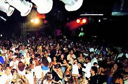 ANCONA. Strage in discoteca: rito immediato per banda dello spray