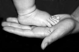 ROMA. Meno nascite e più contraccettivi per colpa della crisi